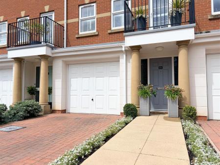 CANOPIED ENTRANCE