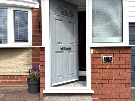 ENTRANCE PORCH