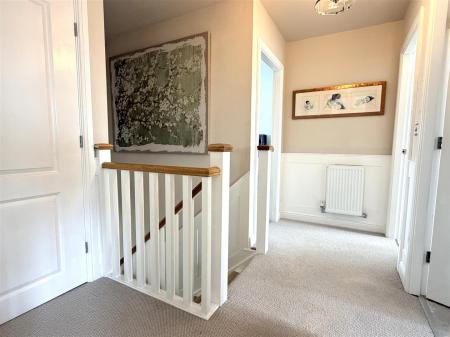 FIRST FLOOR LANDING
