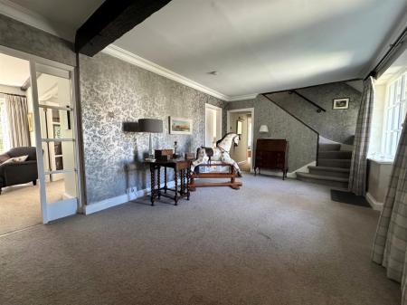 RECEPTION HALLWAY