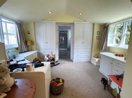 DRESSING ROOM