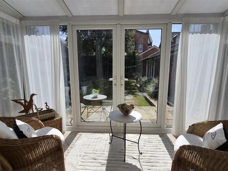 SUN ROOM