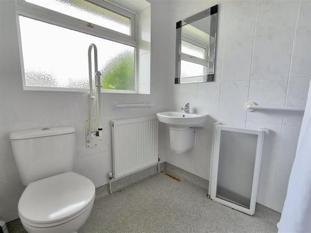 WET ROOM/WC
