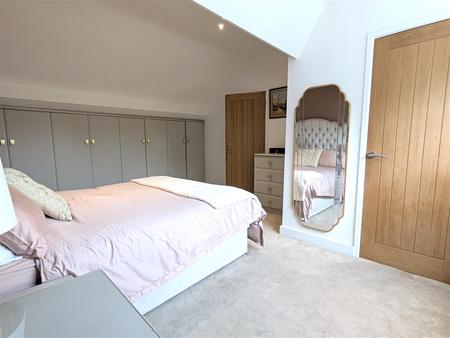 BEDROOM SUITE ONE