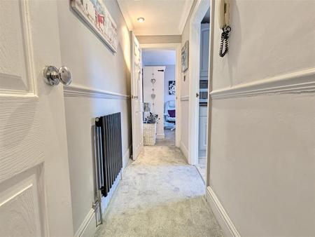 INNER HALLWAY