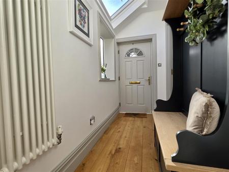 ENTRANCE PORCH