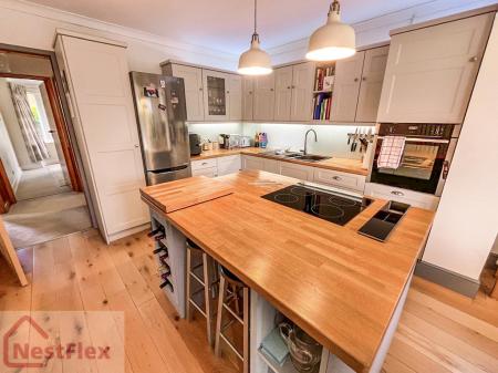 Kitchen - 15 Trafalg