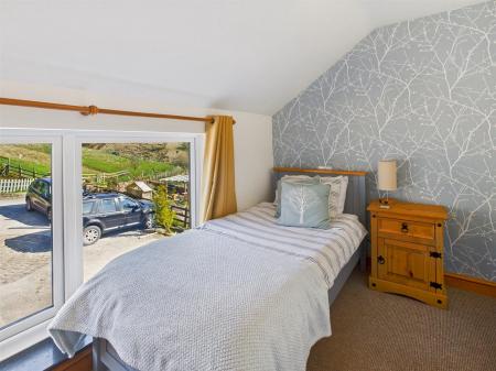 The Hayloft - Bedroom Two