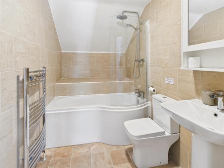 The Hayloft - Bathroom