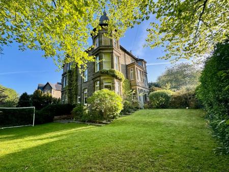 44 Green Lane Garden.jpg