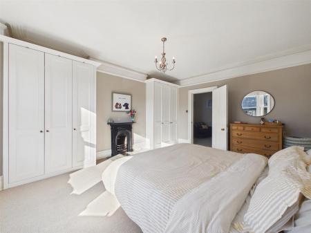 CAM03145G0-PR0488-STILL024 - Copy.jpg