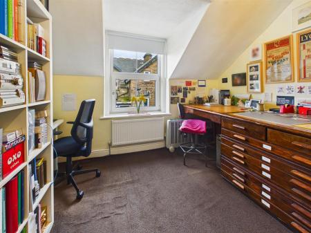 CAM03145G0-PR0500-STILL056 - Copy (2).jpg