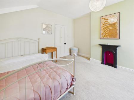 CAM03145G0-PR0500-STILL061 - Copy (2).jpg