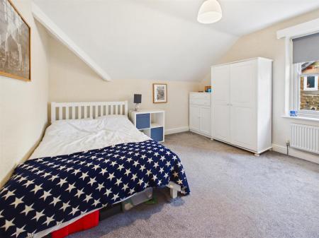 CAM03145G0-PR0500-STILL058 - Copy (2).jpg