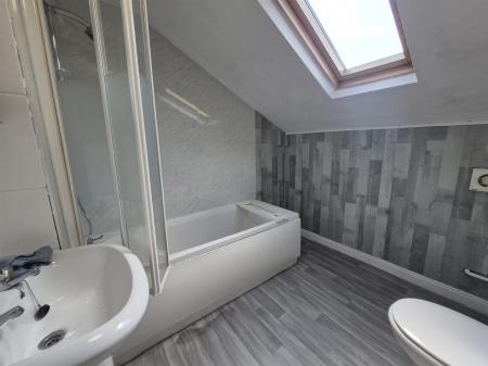 Bathroom.jpeg
