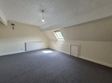 Bedroom 2.jpeg