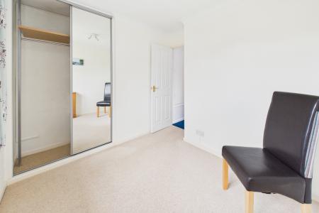 Bedroom / Study
