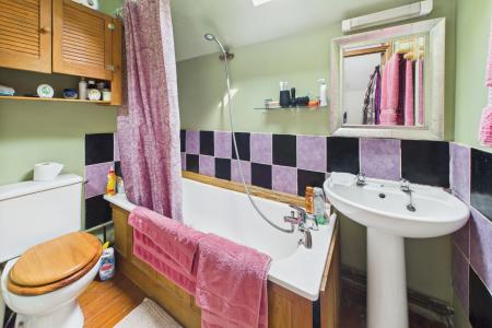 Annexe Bathroom