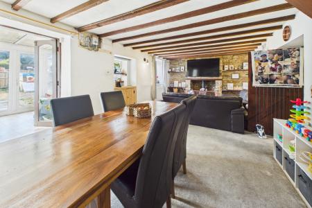 Lounge / Diner