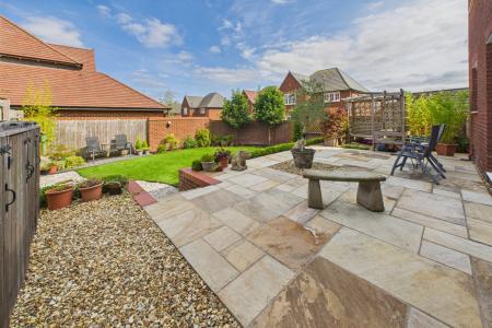 Rear Garden Aspect