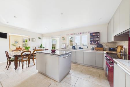 Kitchen / Diner