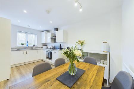 Kitchen | Dining Area