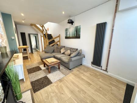 Lounge  /Diner