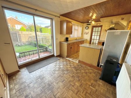Kitchen | Dining Area