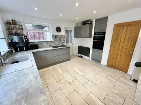 Kitchen/ Diner