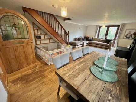 Lounge | Dining area