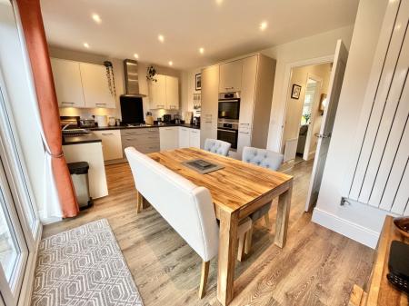 Kitchen | Dining Area