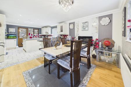 kitchen / diner
