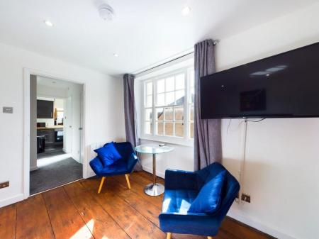 Living Space / Bedroom