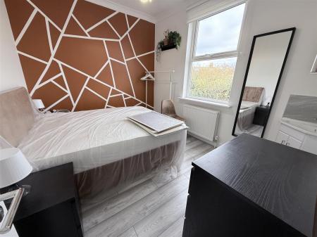 1st Floor Bedroom 4 (£850pcm)