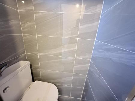 Ground Floor WC (1)