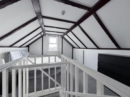 Third Floor Bedroom 9 (£900)