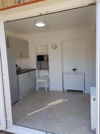 KITCHEN DINER (4).jpg