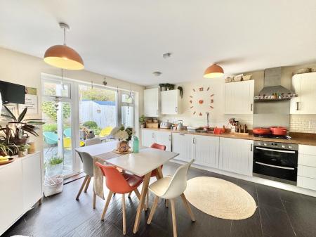 Kitchen / Dining Room