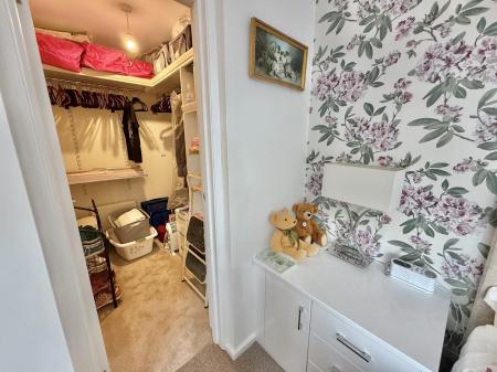 Walk in closet