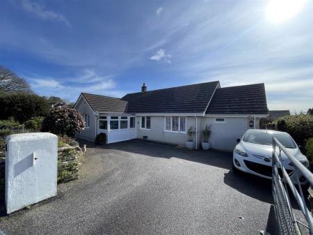 Front / Gated Driveway