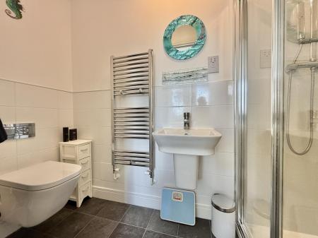 Ensuite Shower Room