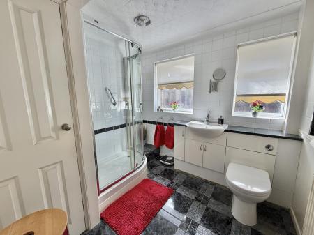 Shower Room/Wc