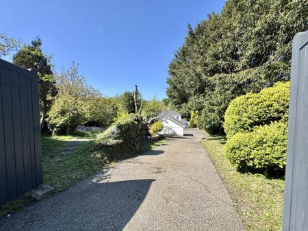 Gated Driveway