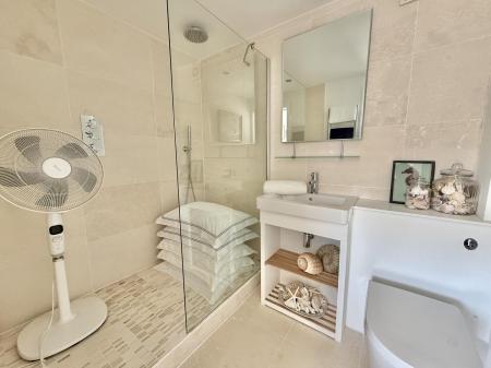 Ensuite 1