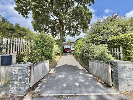 Gated Driveway