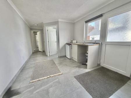 Entrance Reception/Utility Room
