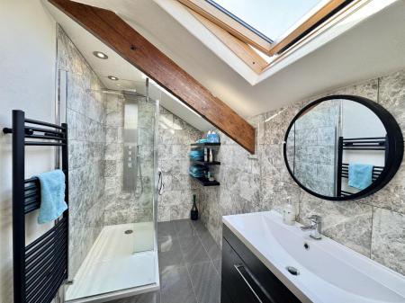 3rd En-Suite Shower Room