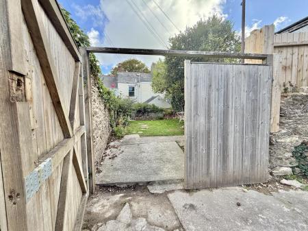 Rear Double Gates