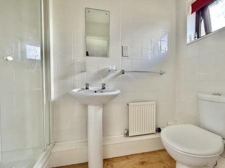 Second Ensuite Shower Room