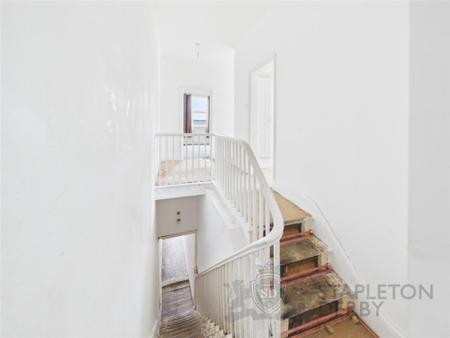 CAM04645G0-PR0112-STILL013.jpg